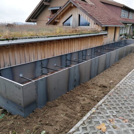 14,5m langes Kräuterbeet