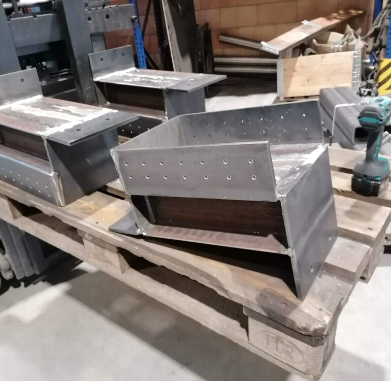Halteschuhe für Holzbau