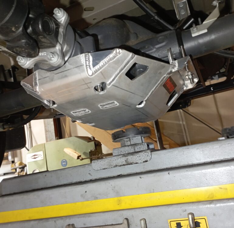 Unterfahrschutz Hinterachsdifferential