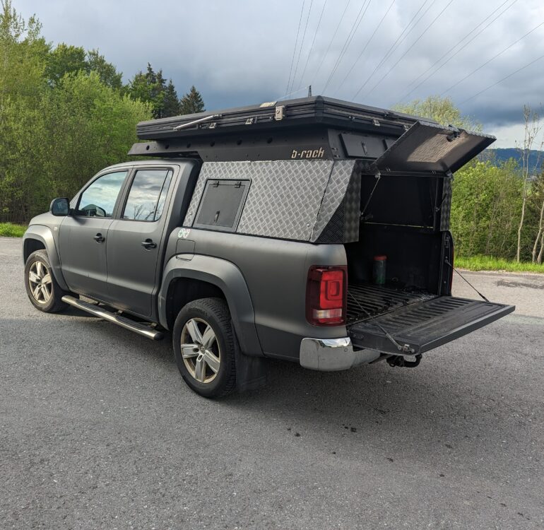 Kofferaufbau auf VW Amarok