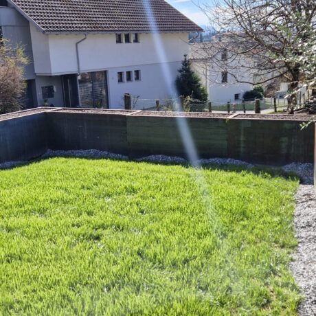 Abgeschlossenes Projekt - Garten Einfriedung mit Hochbeeten